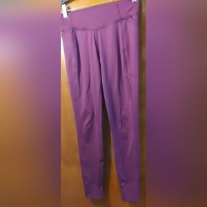 ALL In Motion  Leggings  Size  XL  (14-16)